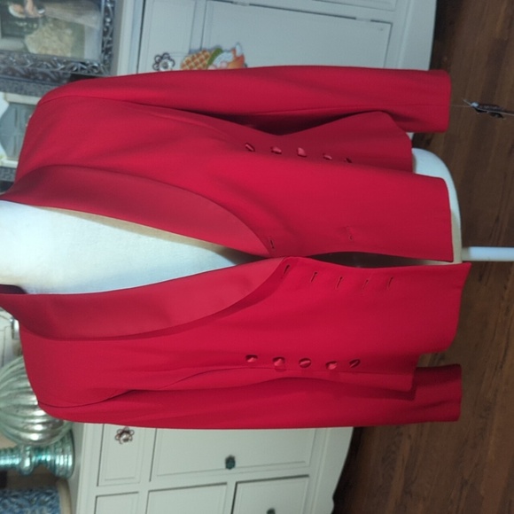 Red Crepe Double-Breasted Peplum Blazer Covered Buttons Satin Lapels NWT Sz 4 - Picture 7 of 11